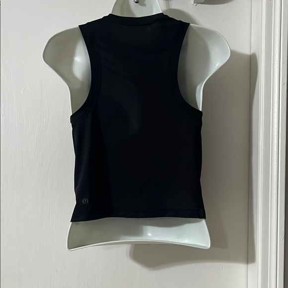 lululemon athletica Tops - Lululemon Women's Black Sleeveless Top